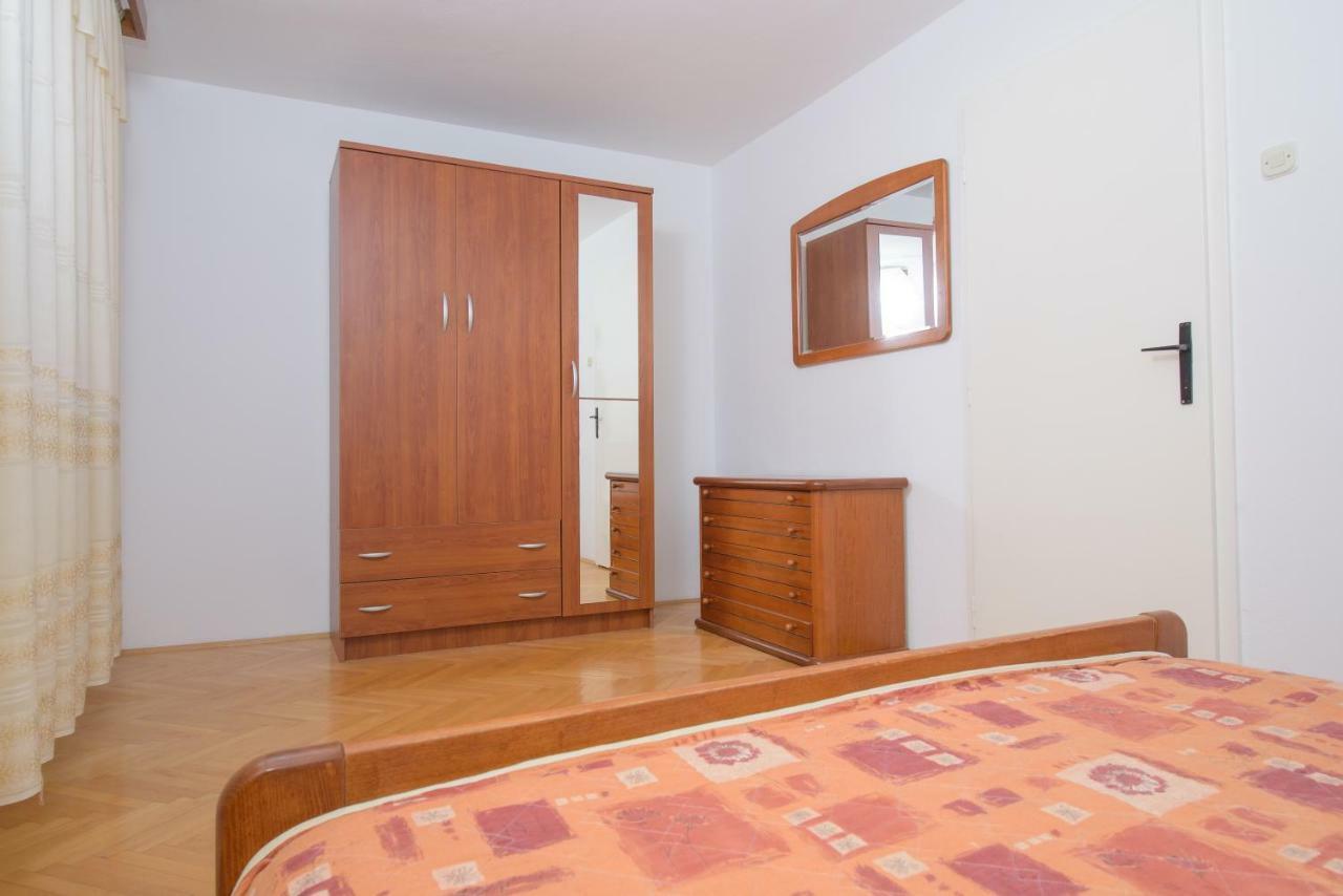 Apartman Lucijan Kaštela Εξωτερικό φωτογραφία